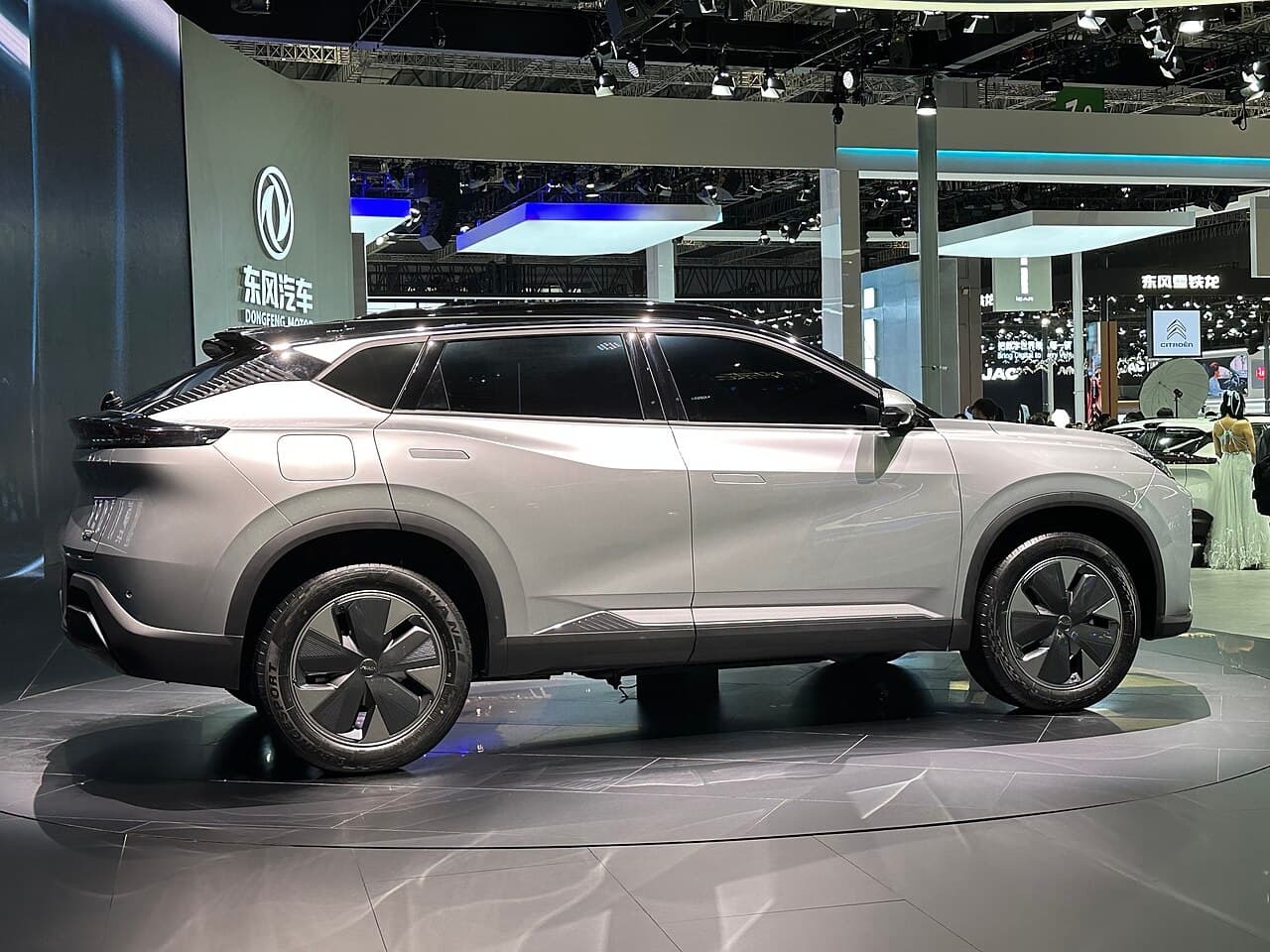 دونغ فينغ دونغ فينغ ميج — الجيل الأول · 2023–الآن (2)